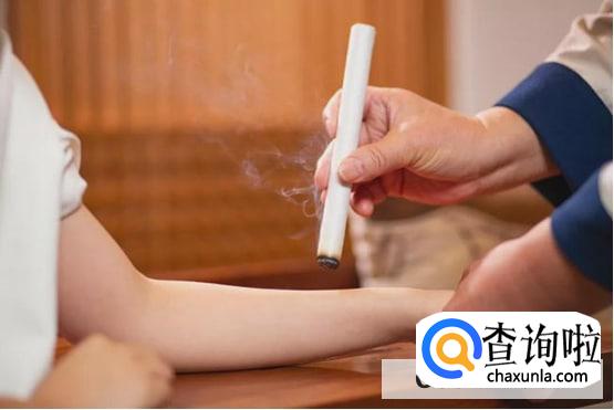 艾灸小腹会排出瘀血吗