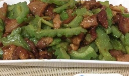 如何做苦瓜炒肉好吃?