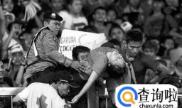 为何很多球迷疯狂不理智