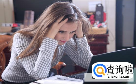 女性常年长痘是什么原因