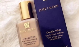 七款网红粉底液测评