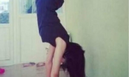 倒立对脸部有什么好处