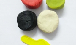 彩泥小鱼的做法