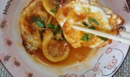 怎样做柠檬味糖醋荷包蛋？