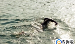 冬泳有什么好处？哪些人不适合冬泳？