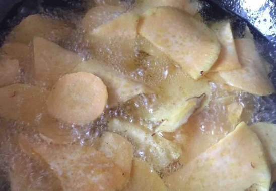 炸红薯干的做法