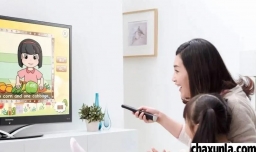 宝宝看电视爸妈要注意什么