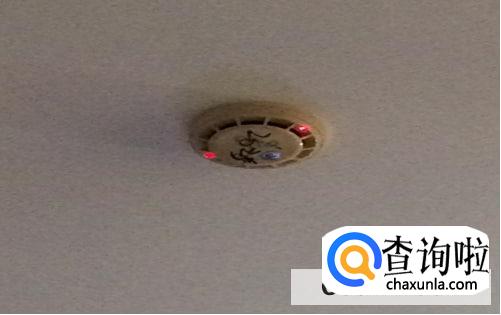 如何检查酒店房间是否装有摄像头