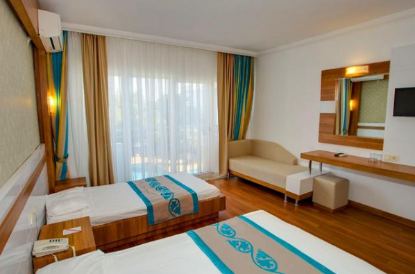 为什么酒店的床尾要放一块布