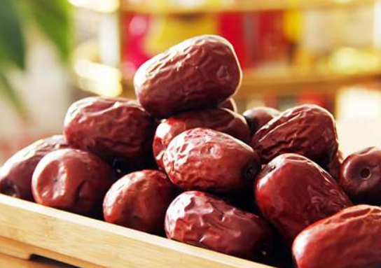 黑枣和红枣的区别