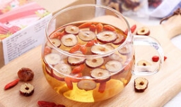 红枣和枸杞一起泡水喝有什么作用？