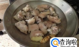 猪手这样做不油腻也好吃，红烧猪手的家常做法