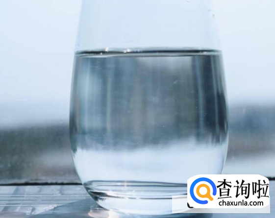 早晨空腹喝白水对身体的好处