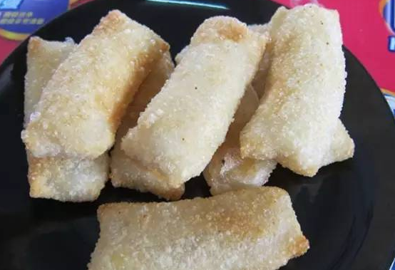 饺子皮包炸香蕉的做法