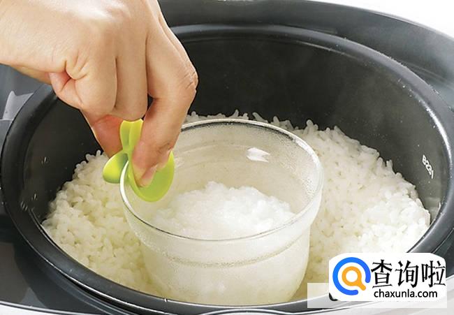 怎样煮饭不溢出的方法