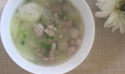 黄瓜丸子瘦肉汤如何做好喝？