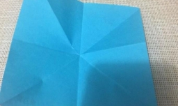 如何折百合花呢？