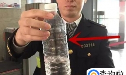 机场内买的食物可以带上飞机吗