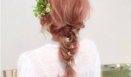 花环头发型怎么编