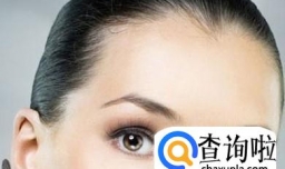 美人尖适合的发型