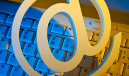 艾特符号是谁发明的