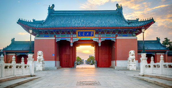 上海有什么大学