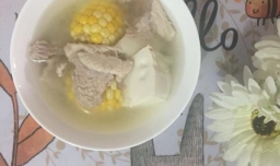 玉米豆腐瘦肉汤如何做好喝？