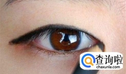 男生怎样画眼妆好看？