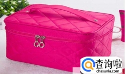 男生第一次约会给女生送什么最合适