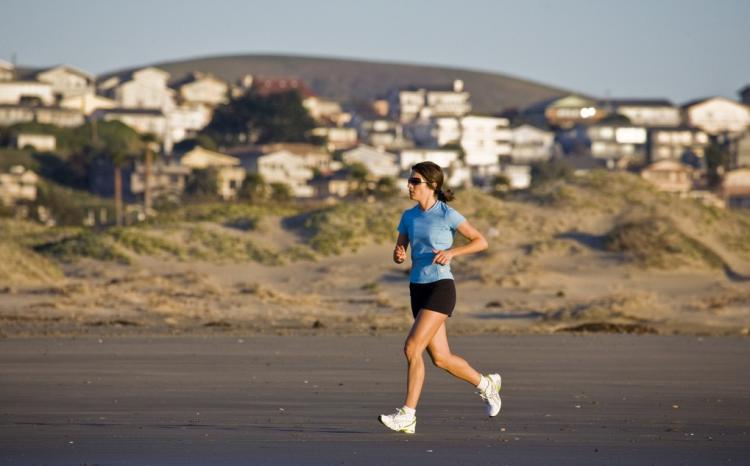 暴食后晚上运动有效吗
