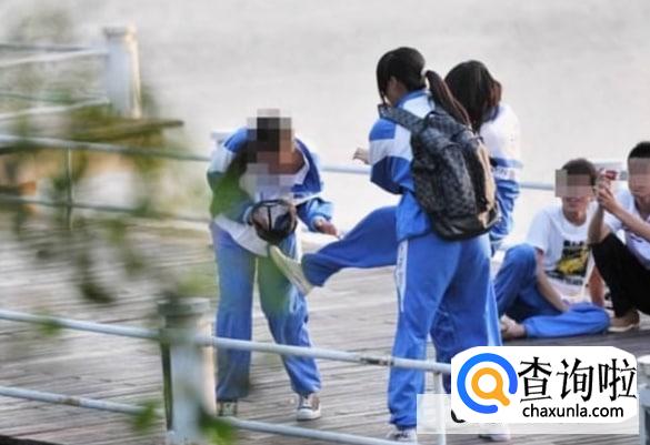 校园暴力应该告诉老师吗