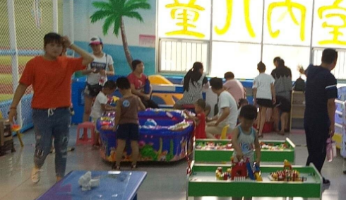 夏天小朋友怎样避暑