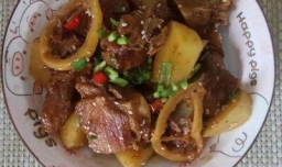 怎样做柠檬味土豆烧排骨？