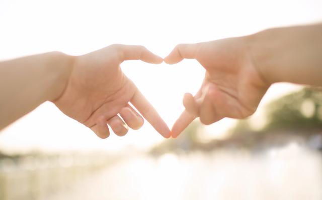 为什么会有人一见钟情