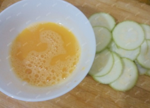 西葫芦汤的做法