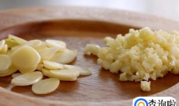 醋治疗灰指甲的方法