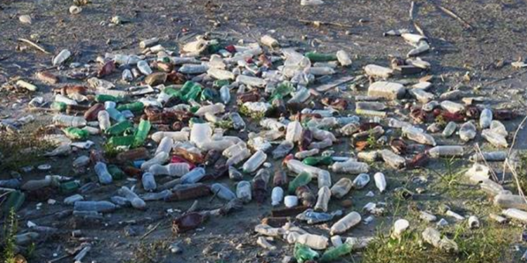 白色污染的危害