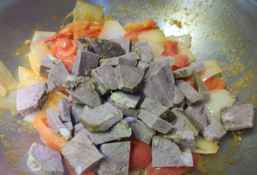 西红柿土豆炖牛腱子肉的做法