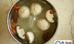香菇白萝卜丸子汤的做法