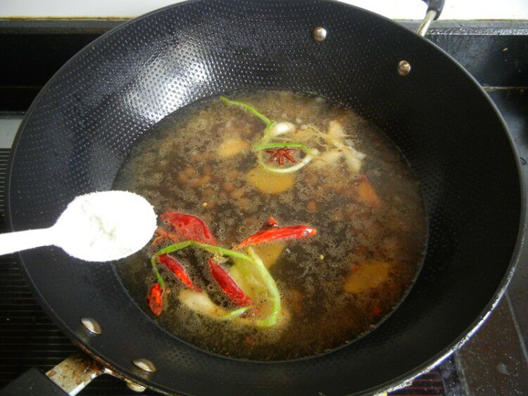 东北炖大鱼的家常做法