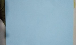 怎么用彩纸折剪漂亮窗花