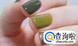 秋天墨绿色美甲图片