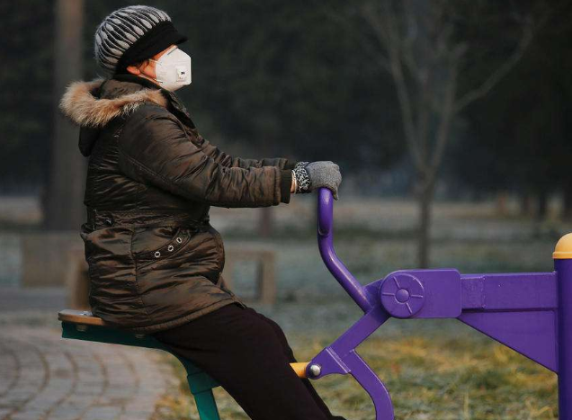 如何劝说戴口罩