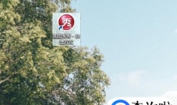 如何把几张照片合成一张？