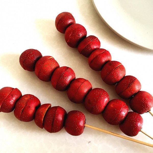 冰糖葫芦的做法