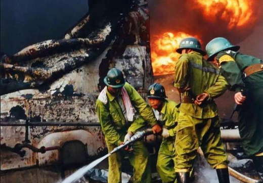 赴汤蹈火的汤是什么意思