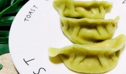 如何做甜椒三文鱼菠菜饺子？