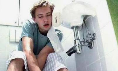 肛瘘是什么症状表现？