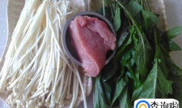 金针菇白花菜瘦肉汤