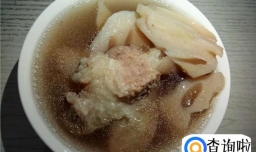 花生猪脚莲藕汤的做法